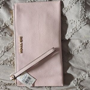 Michael Kors Jet Set Large Zip Clutch Wrislet Leathet, Soft Pink New BNWT